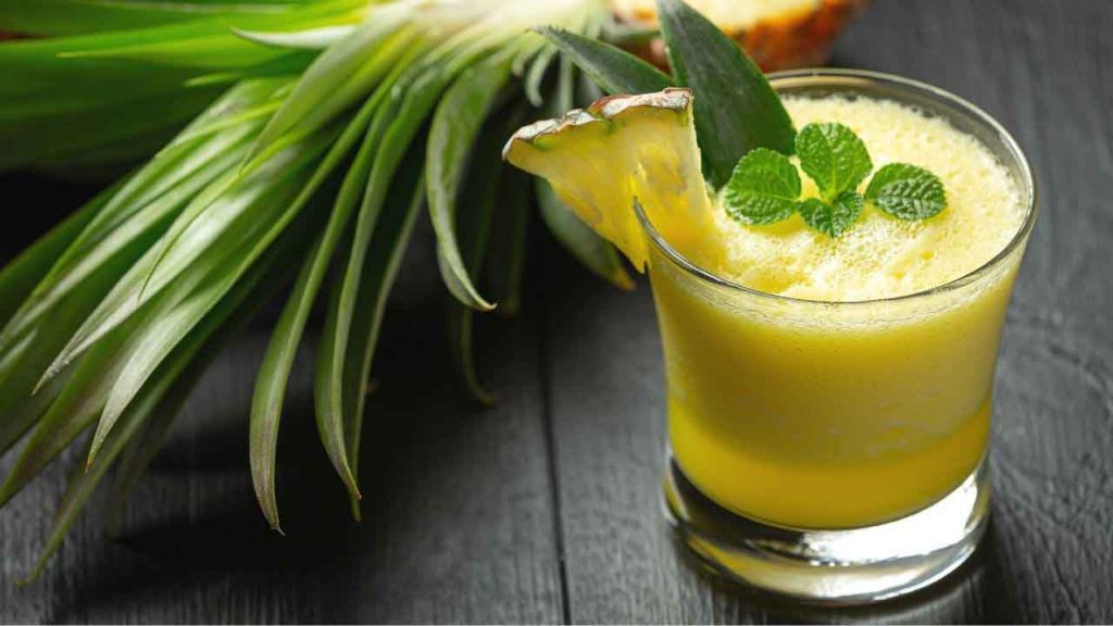 Benefits of Drinking Pineapple Juice